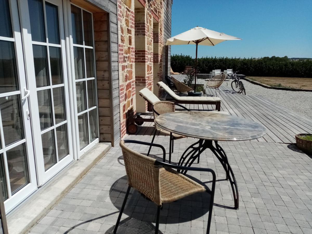 Galerie, Tumulus De La Hogue Hotell Fontenay-le-Marmion Eksteriør bilde
