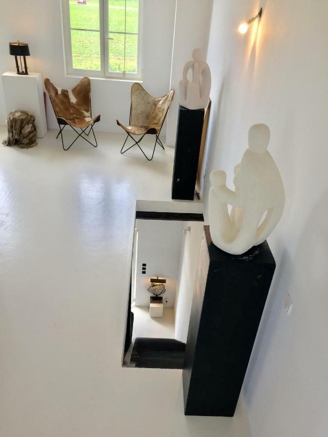 Galerie, Tumulus De La Hogue Hotell Fontenay-le-Marmion Eksteriør bilde