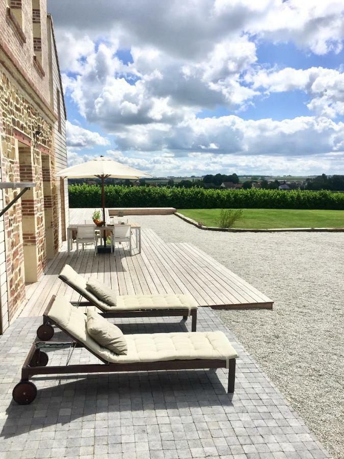 Galerie, Tumulus De La Hogue Hotell Fontenay-le-Marmion Eksteriør bilde