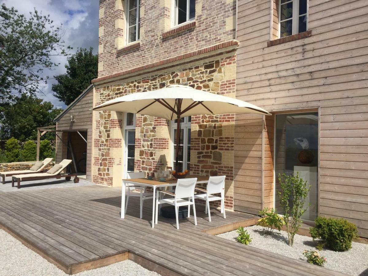 Galerie, Tumulus De La Hogue Hotell Fontenay-le-Marmion Eksteriør bilde